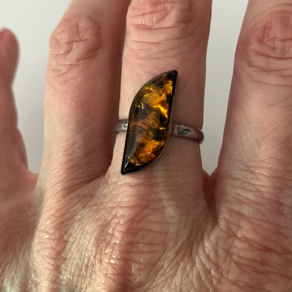 Amber ring in sterling silver
